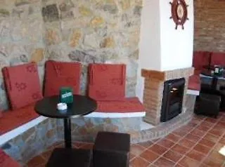 Aparthotel Albrisas サロブレーニャ