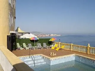 Aparthotel Albrisas サロブレーニャ